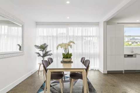 BOUTIQUE STAYS - Brighton By Sea - Hotel QLD 3