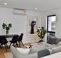 Brand New 2 Bed Apartment with Stunning City Views - Hotel QLD