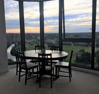 Brand New Penthouse with Water Views - Hotel QLD