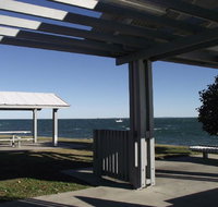 Bring the family dog and the boat to Welsby Pde Bongaree - Hotel QLD