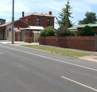 Bristol House Accommodation - Hotel QLD