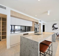 Broadbeach New Luxury Vue 17 Beach Views - Hotel QLD