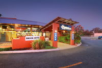 Book Mitchelton Accommodation Vacations Hotel QLD Hotel QLD