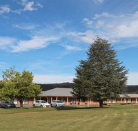 Bushman's Motor Inn - Hotel QLD