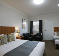 Cadman Motor Inn and Apartments - Hotel QLD