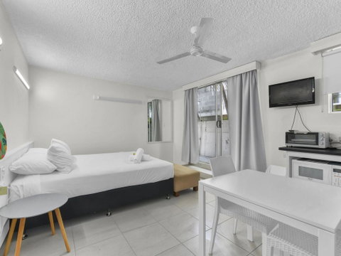 Camden Motor Inn - Hotel QLD 3