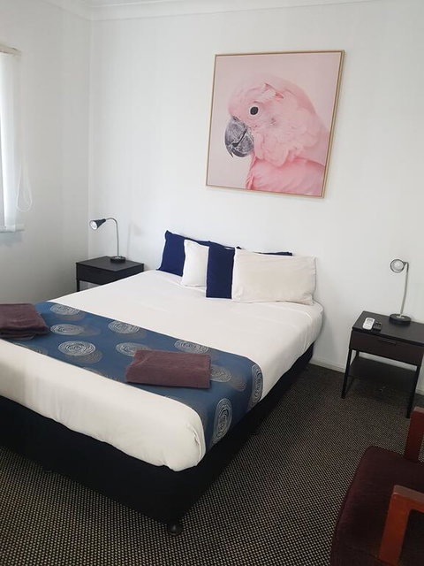 Canberra Ave Villas - Hotel QLD 2