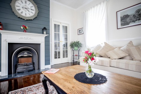 Canungra Cottages - Boutique Bed And Breakfast - Hotel QLD 3