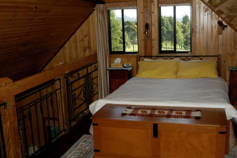 Carinya Park - Hotel QLD 1