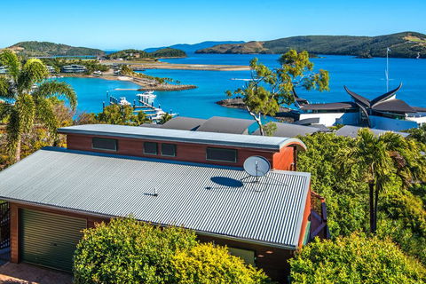 Casuarina 18 Ocean View House Central Location BBQ Golf Buggy - Hotel QLD 3