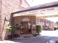 Book Armidale Accommodation Vacations Hotel QLD Hotel QLD