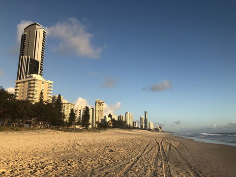 CENTRAL APARTMENT WITH POOL-WALK TO EVERYTHING - Hotel QLD 2