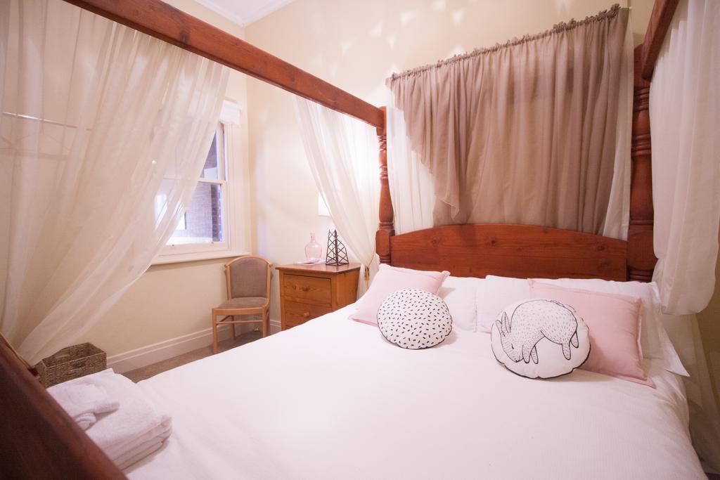Mathoura NSW Hotel QLD