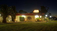 Book Charlton Accommodation Vacations Hotel QLD Hotel QLD