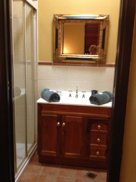 Church House B&B Gundagai - Hotel QLD 1