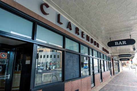 Clarendon Hotel - Hotel QLD 1
