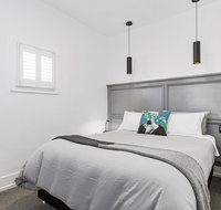 Colonial Hampdens - Hotel QLD