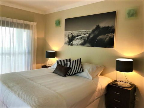 Compass Point 8 - Hotel QLD 0
