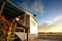 Book Port Kenny Accommodation Vacations Hotel QLD Hotel QLD