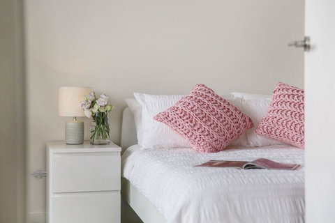 Cosy 3BR Penthouse Close To Westfield And Train - Hotel QLD 0