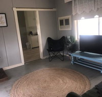 Cosy Country Cottage with AirCon - Hotel QLD