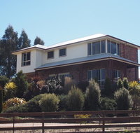 Country Meets Town - Hotel QLD
