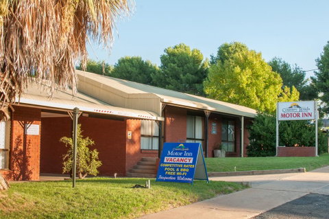 Country Roads Motor Inn - Hotel QLD 2