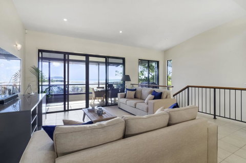 Currumbin Beachside Holiday Home - Hotel QLD 2