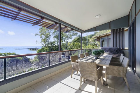 Currumbin Beachside Holiday Home - Hotel QLD 0