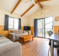 Deniliquin Riverside Caravan Park - Hotel QLD