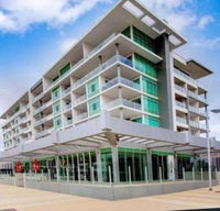 Book Birkenhead Accommodation Vacations Hotel QLD Hotel QLD