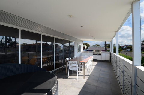 Dream Catcher Beach House - Shellharbour - Hotel QLD 1