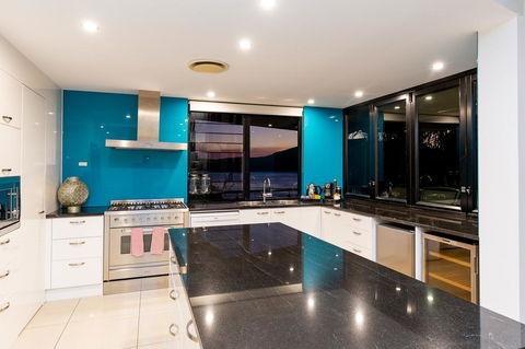 Edge Apartments - Hotel QLD 3