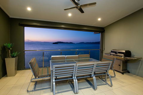 Edge Apartments - Hotel QLD 1