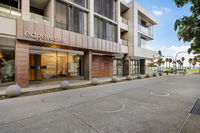 Book Geelong Accommodation Vacations Hotel QLD Hotel QLD