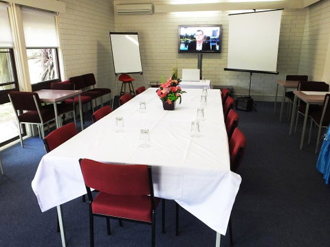 Edinburgh Motor Inn - Hotel QLD 3