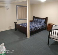 Egan st getaway - Hotel QLD