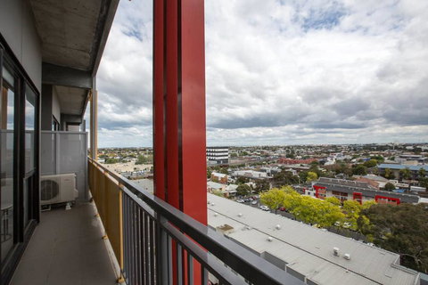 Elegant 2BR@Footscray Station - Hotel QLD 3