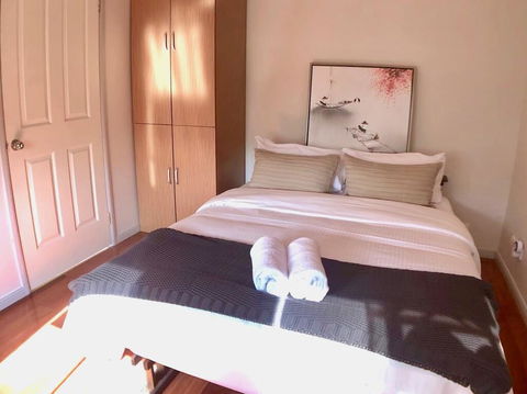 Elegant Glen House 4B5B ParkFront - Hotel QLD 3