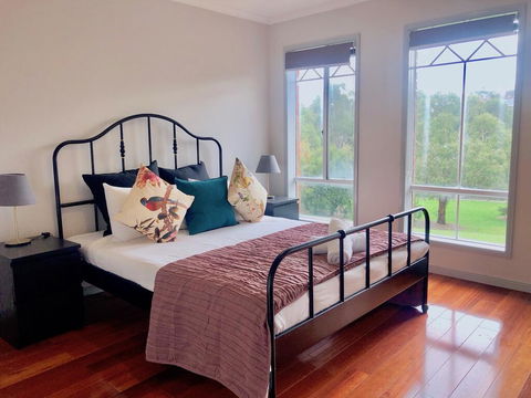 Elegant Glen House 4B5B ParkFront - Hotel QLD 1