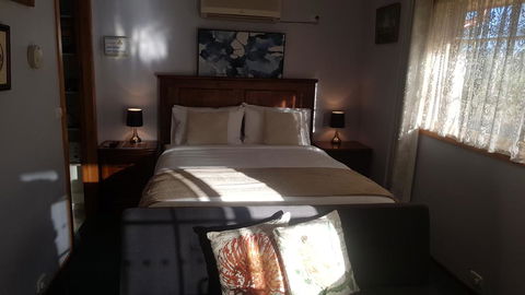 Factory Lane B&B - Hotel QLD 3