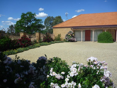 Fairways Bed & Breakfast At Jerilderie - Hotel QLD 0