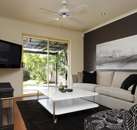 Feathers Serviced Townhouse - Hotel QLD