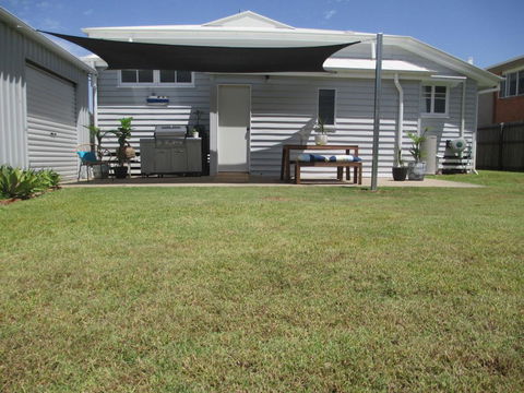 Fisherman's Cottage Hervey Bay - Hotel QLD 1
