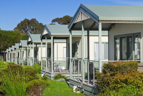 Frankston Holiday Park And Sandhurst Motel - Hotel QLD 3