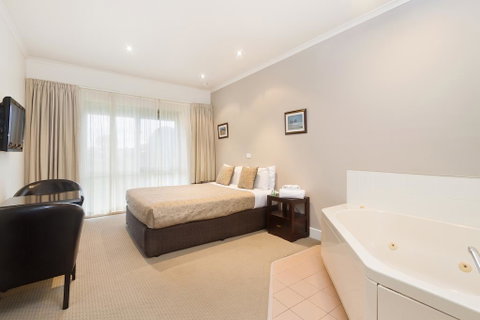 Frankston Holiday Park And Sandhurst Motel - Hotel QLD 2