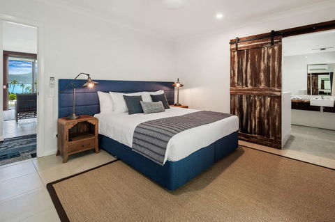 Freedom Shores - Hotel QLD 1