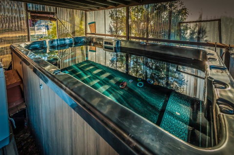 Fullcircle Farm - Hotel QLD 1