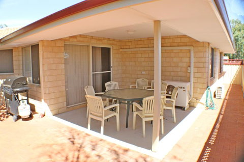 Geraldton Luxury Vacation Home - Hotel QLD 1