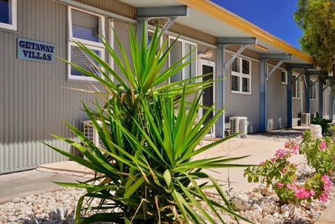 Getaway Villas Unit 38-5 - 1 Bedroom Self-Contained Accommodation - Hotel QLD 1